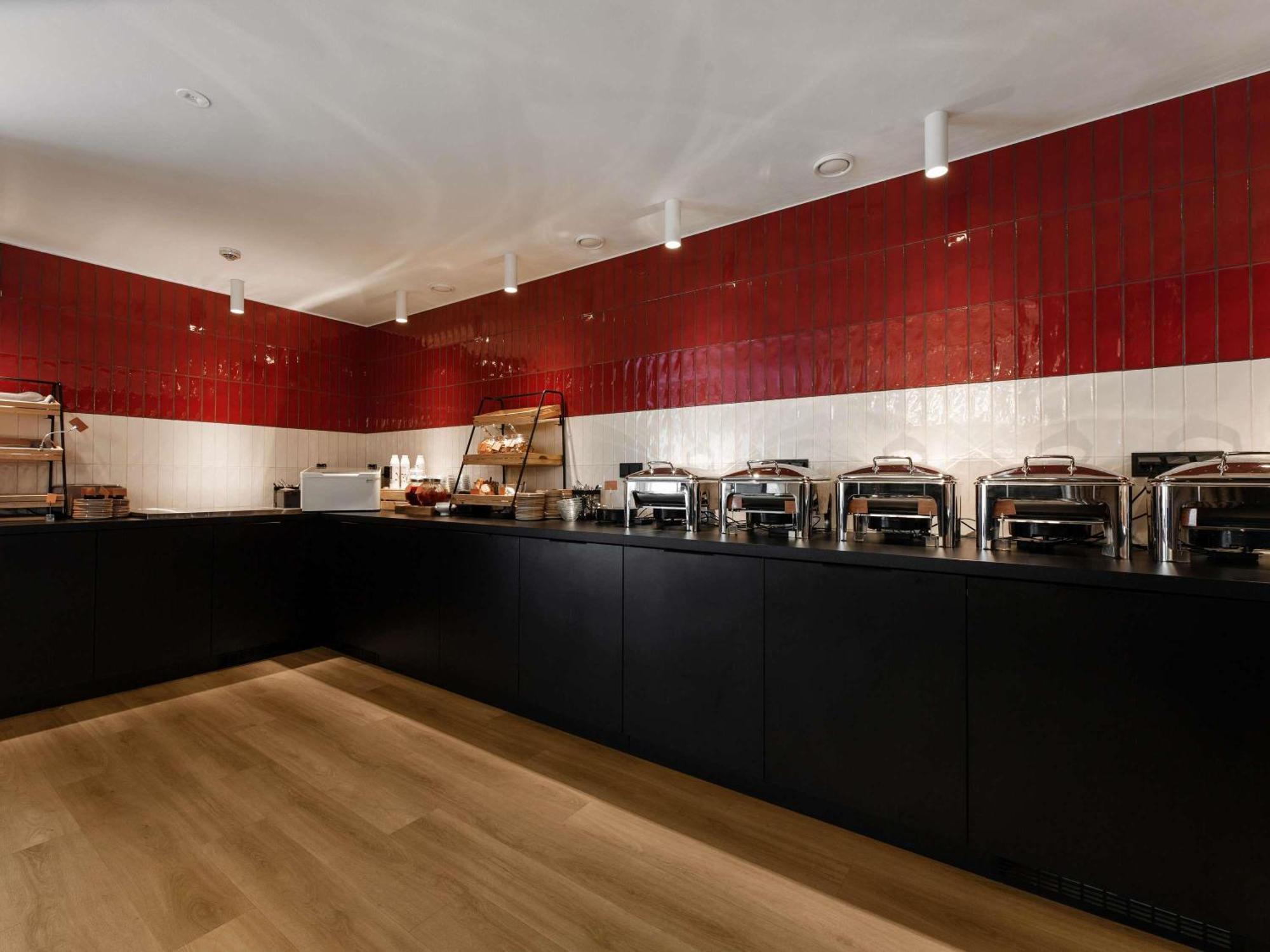 Ibis Styles Отель Таллин