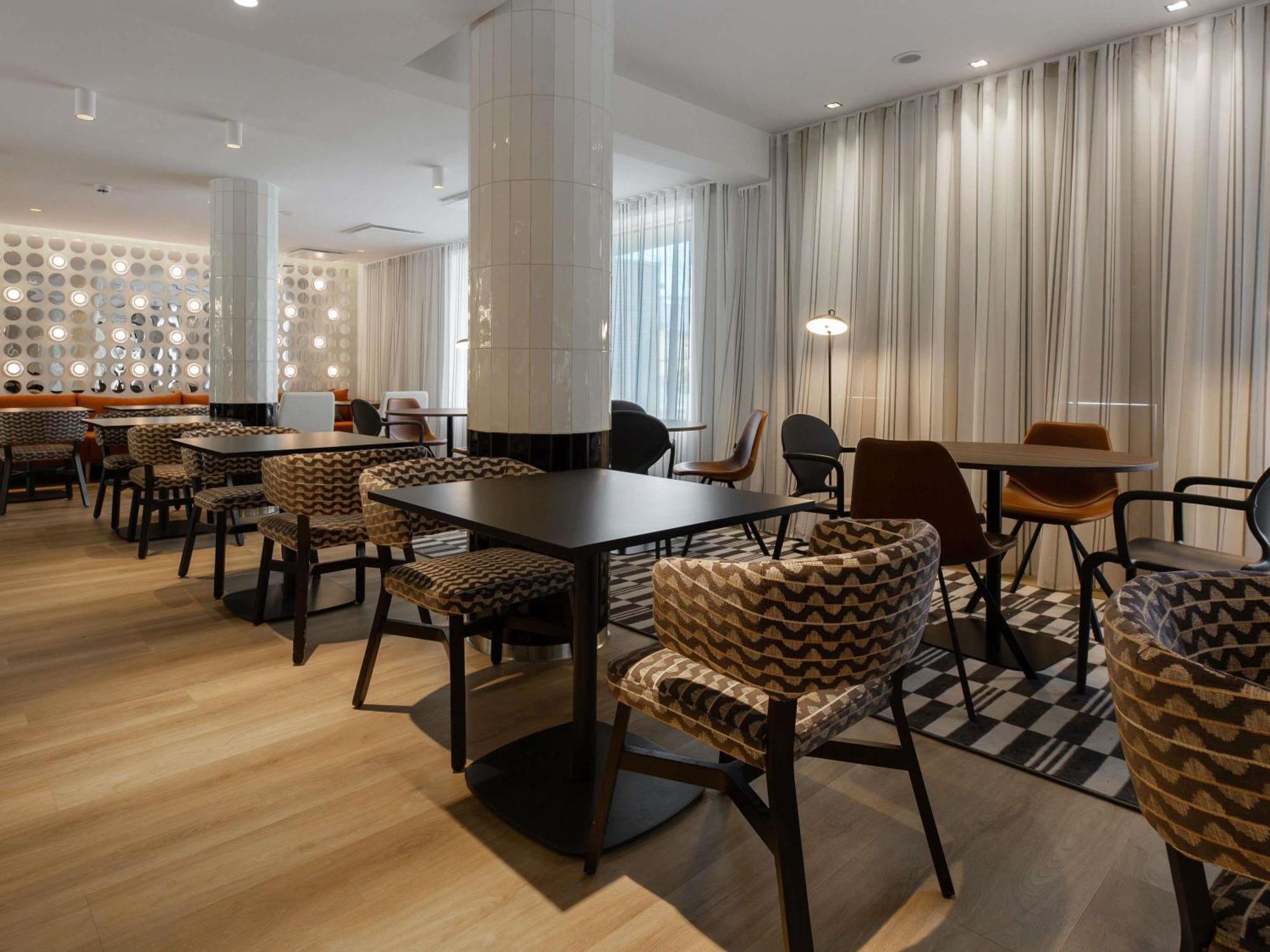 Отель Ibis Styles 3*