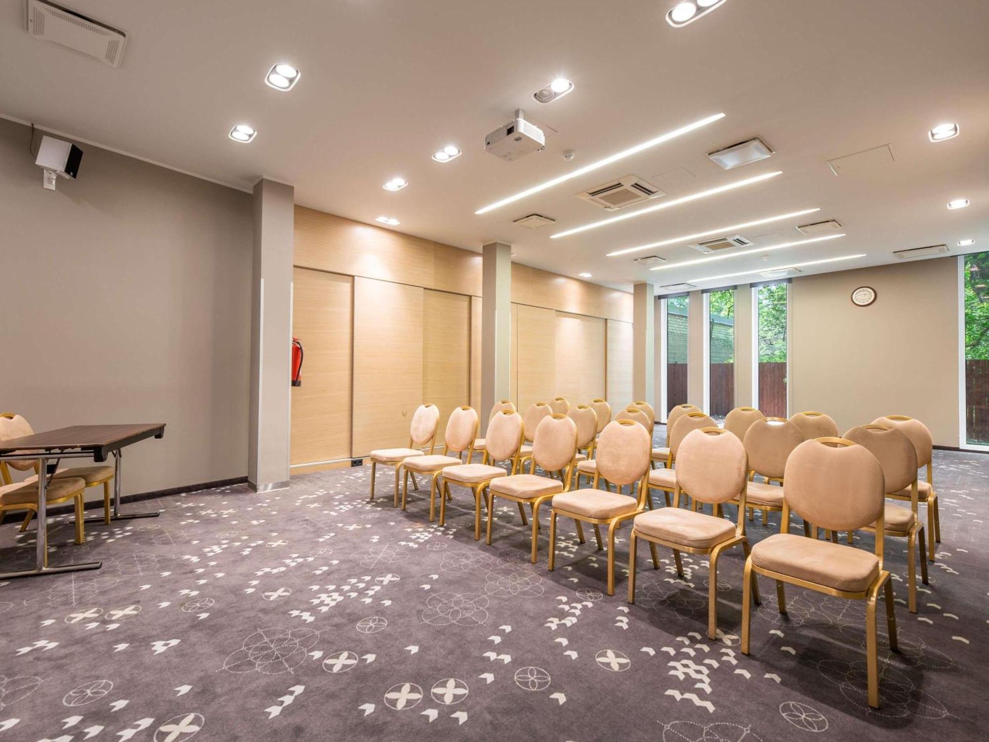 Отель Ibis Styles Таллин
