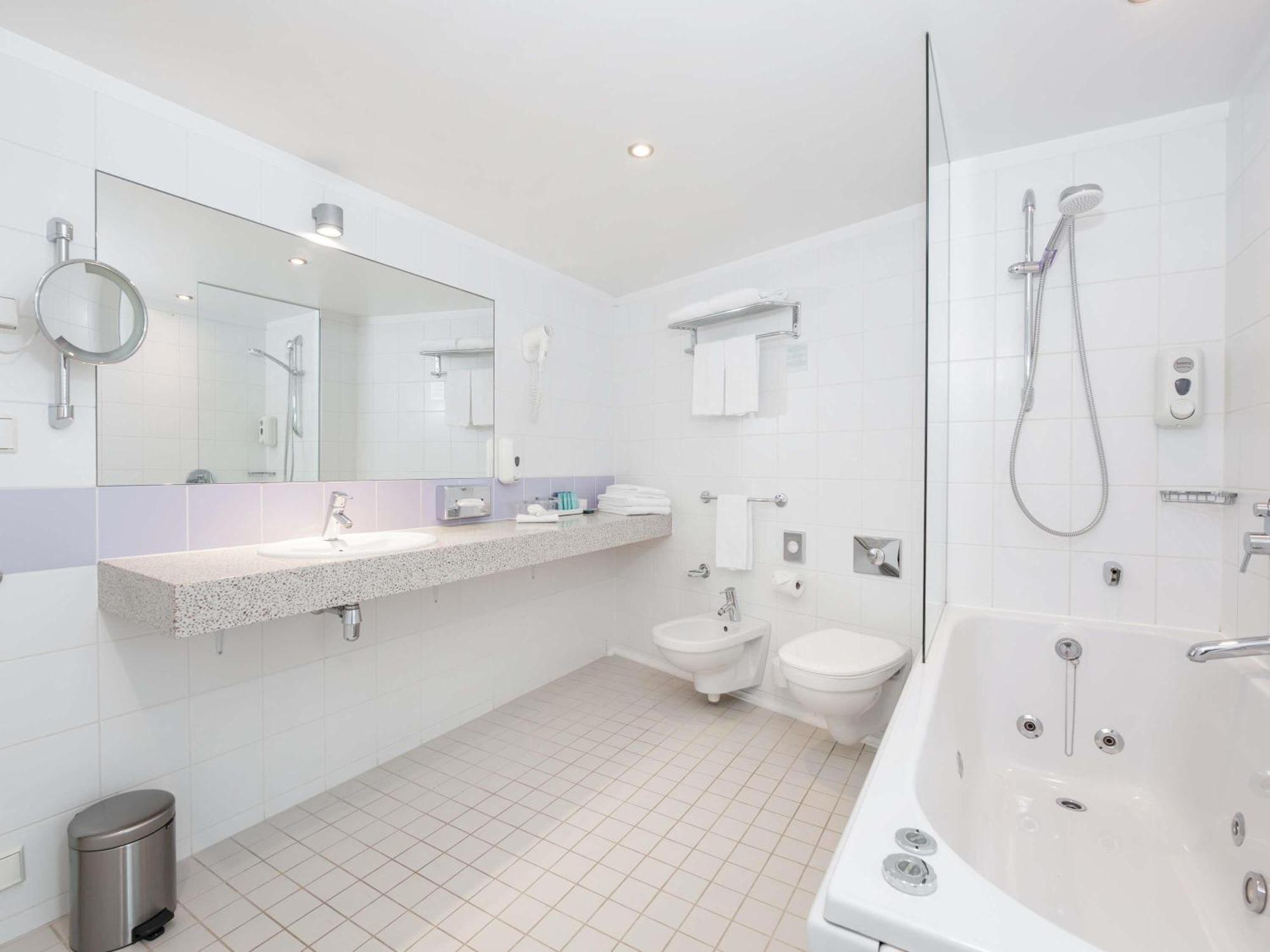 Ibis Styles 3*