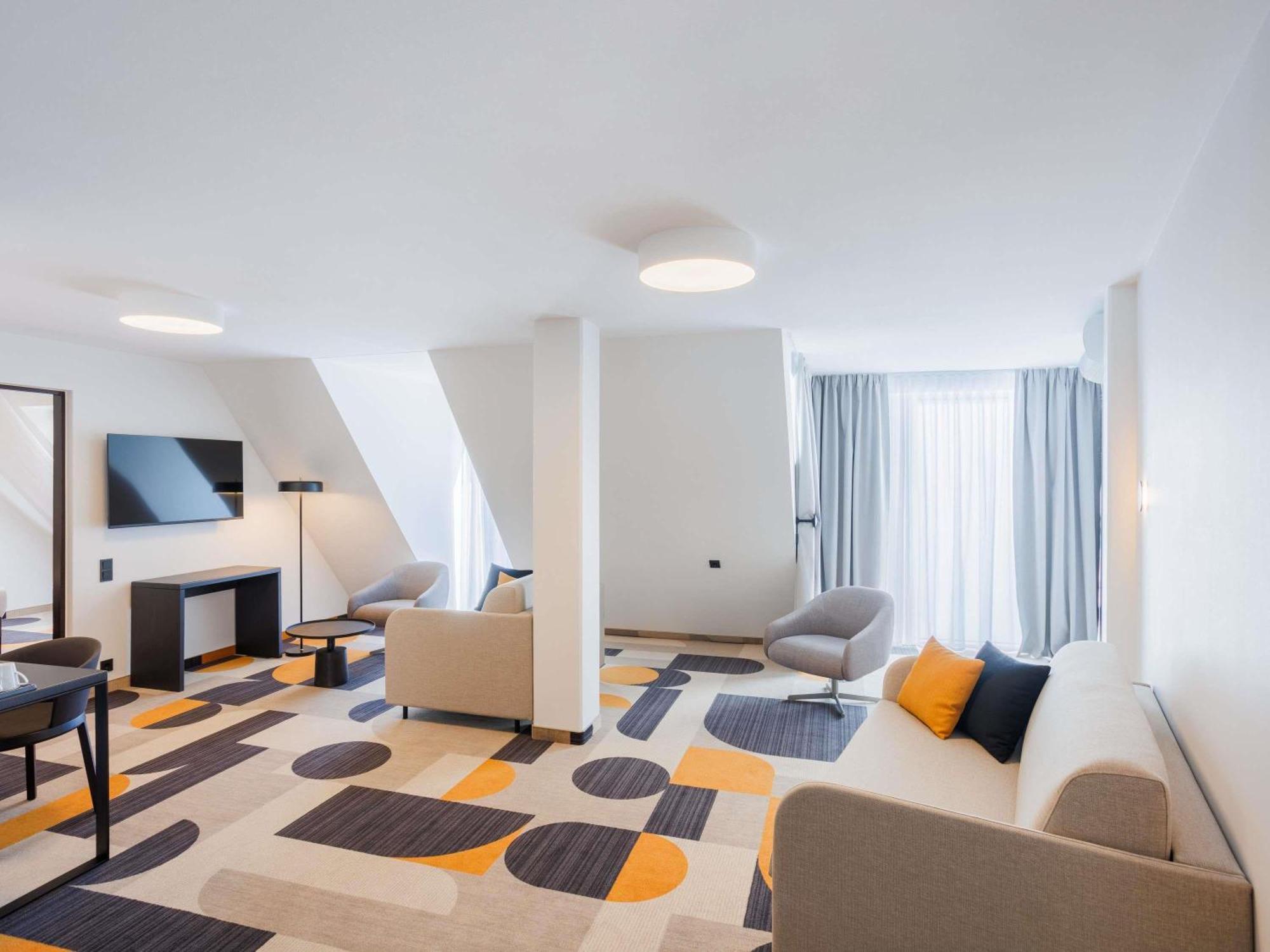 Ibis Styles 3*